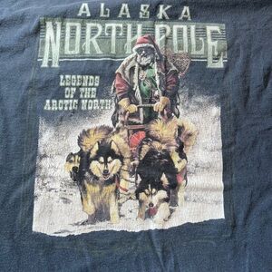 Vintage North Pole Alaska T shirt Gildan